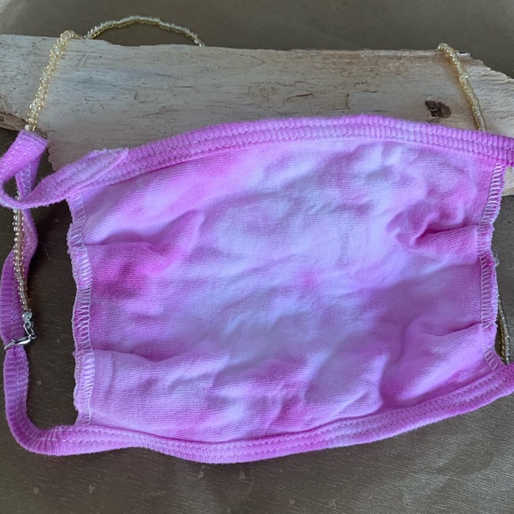 NWT pink tie dye cotton mask with gold bead chain - Picture 1 of 7
